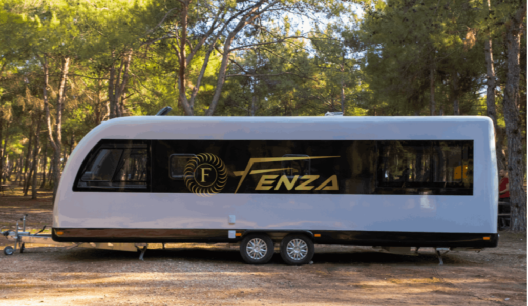 Lüks Çekme Karavanlar